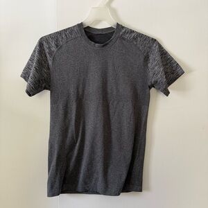 Lululemon metal vent t shirt